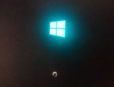 win10开机黑屏只有鼠标 win10开机黑屏只有鼠标